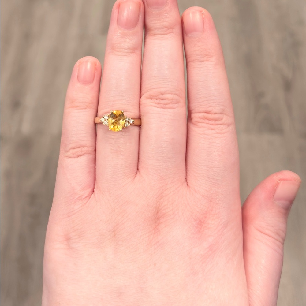 Vintage 14K Citrine Diamond Ring, Light Yellow Oval Solitaire Dainty Size 6.75 - Picture 10 of 14